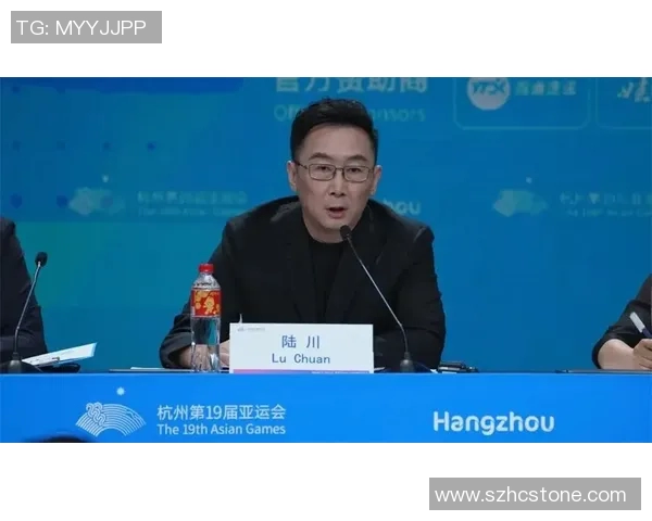 杨军独家分享飞盘技巧与心得体会助你轻松掌握这项运动的乐趣与魅力 杨军独家分享飞盘技巧与心得体会助你轻松掌握这项运动的乐趣与魅力